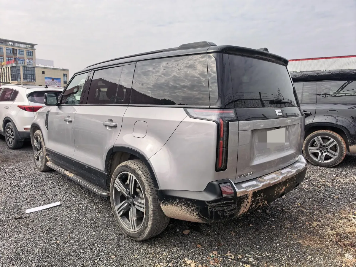 2024 ROXROX 01 1.5T 152HP L4 REEV 58.4KWH,autocango,china used car exporter,china ev exporter,chinese used car exporter,chinese used ev exporter