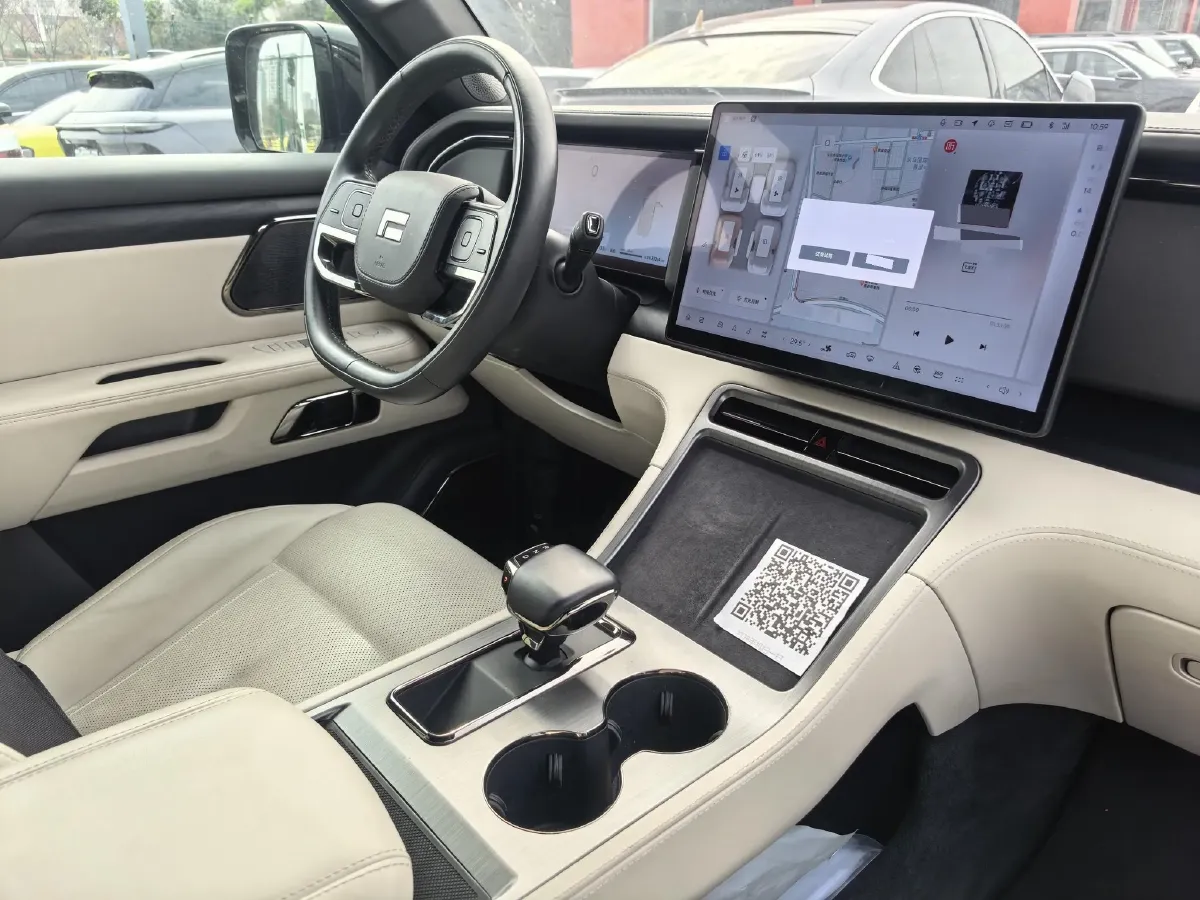 2024 ROXROX 01 1.5T 152HP L4 REEV 58.4KWH,autocango,china used car exporter,china ev exporter,chinese used car exporter,chinese used ev exporter