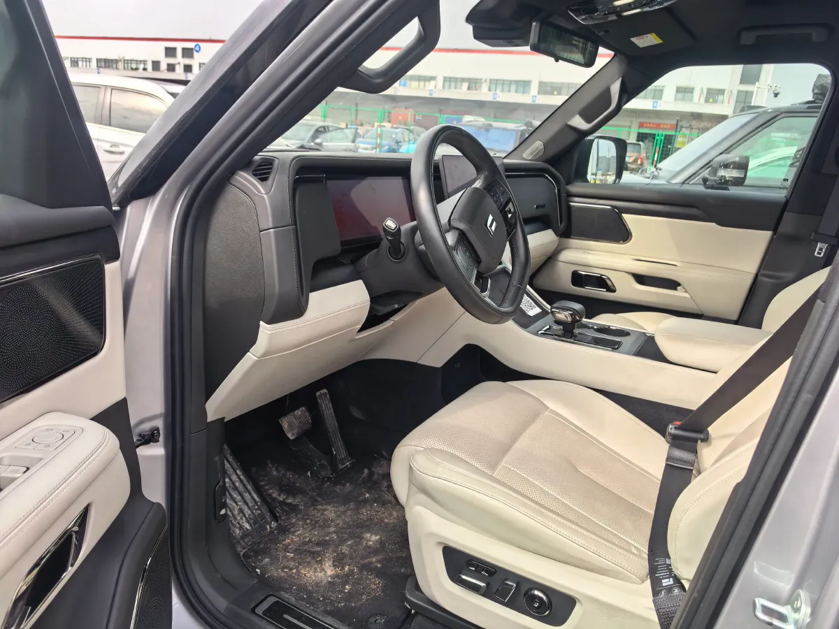 2024 ROXROX 01 1.5T 152HP L4 REEV 58.4KWH,autocango,china used car exporter,china ev exporter,chinese used car exporter,chinese used ev exporter