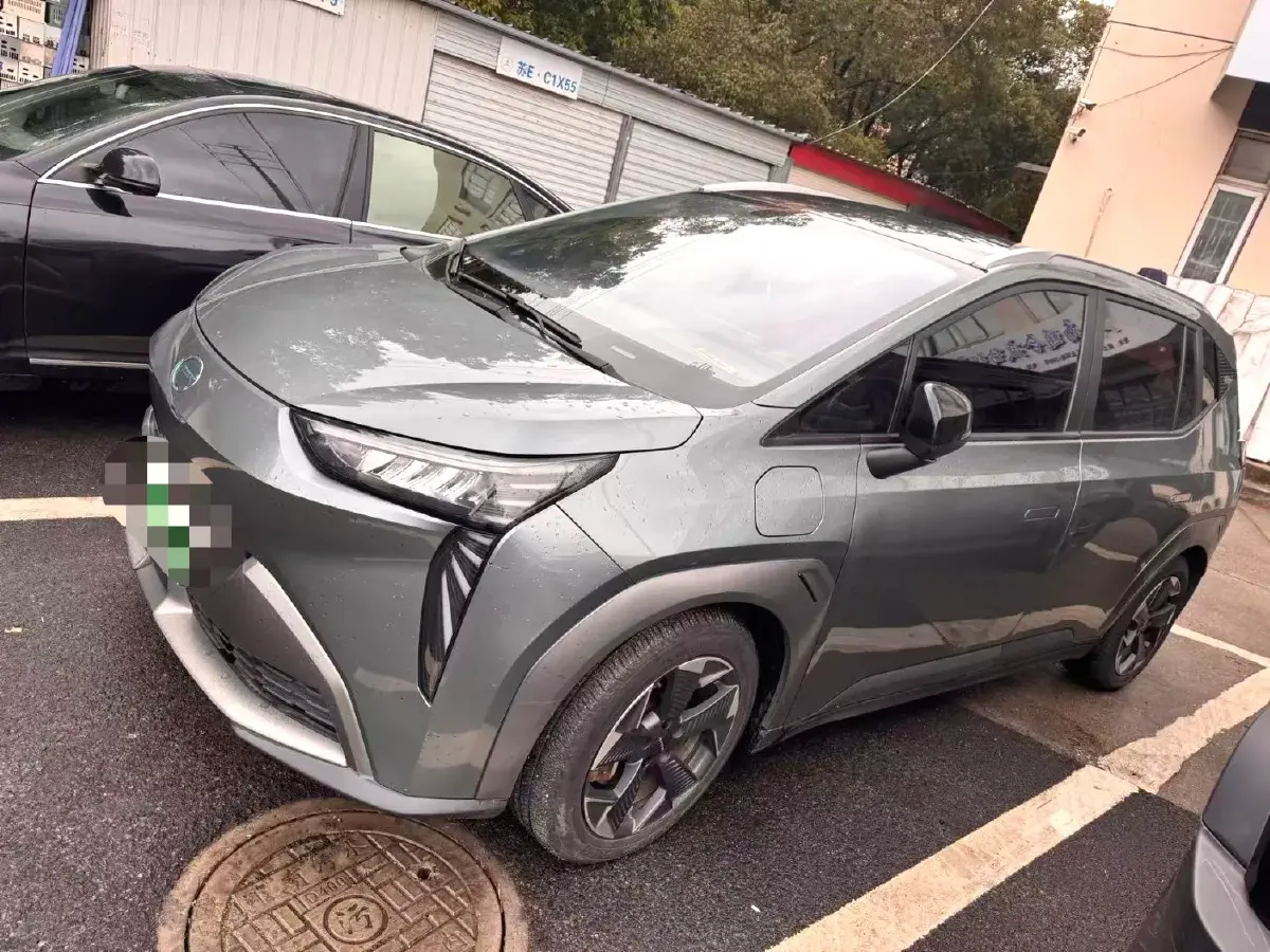 2022 Geely Okavango 1.8T 184HP L4 7DCT