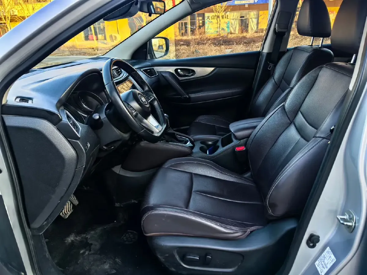 2021 Nissan Qashqai 2.0L 151HP L4 CVT,autocango,china used car exporter,china ev exporter,chinese used car exporter,chinese used ev exporter