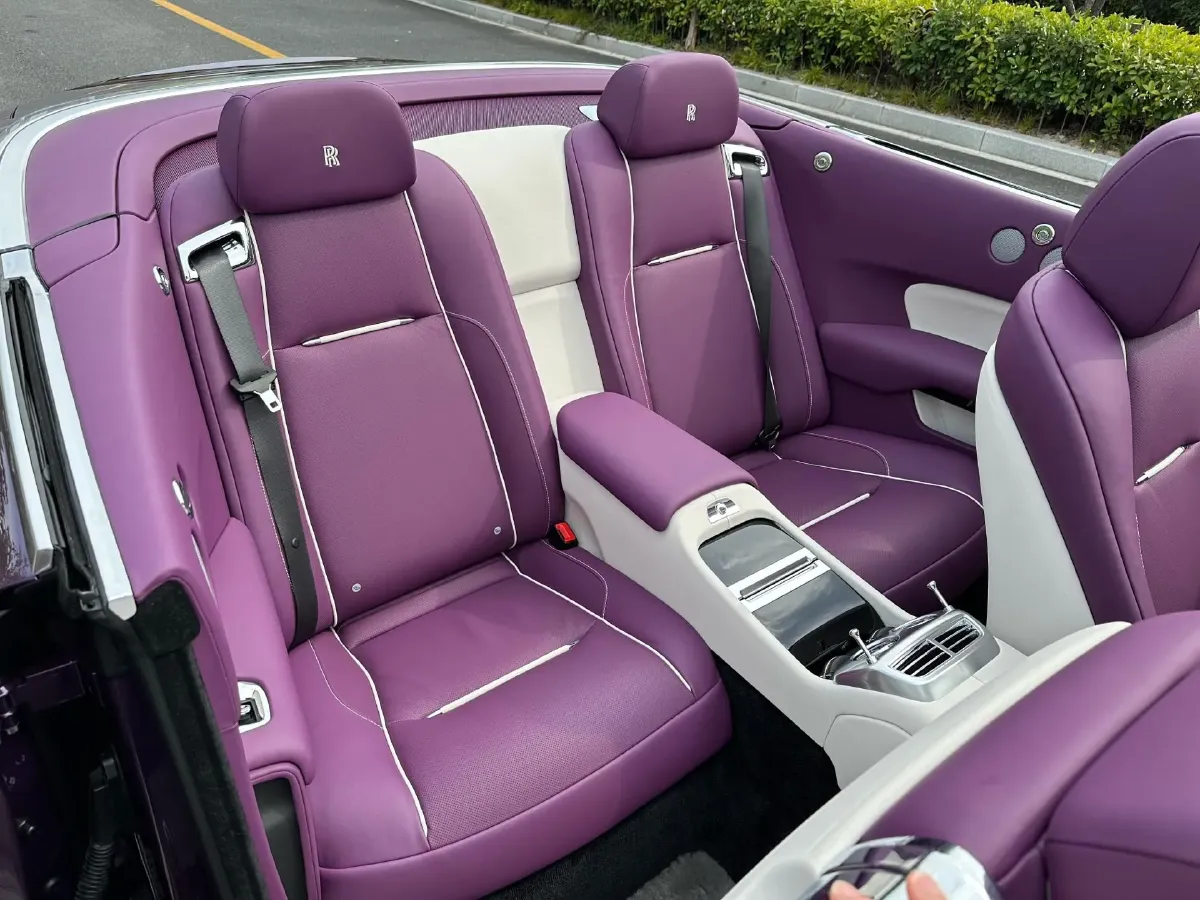 2018 Rolls-Royce Dawn 6.6T 571HP V12 8AT,autocango,china used car exporter,china ev exporter,chinese used car exporter,chinese used ev exporter