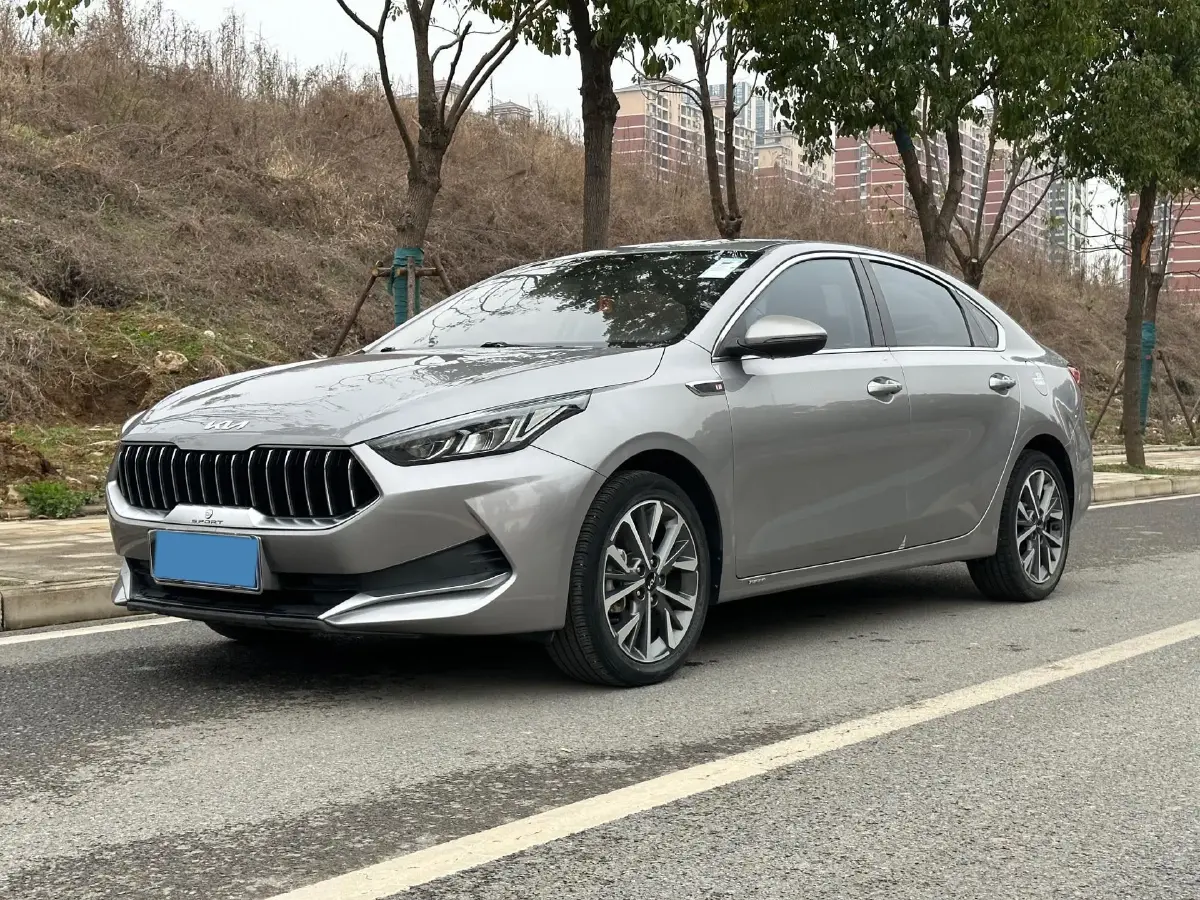 2021 Kia K3 1.5L 115HP L4 CVT
