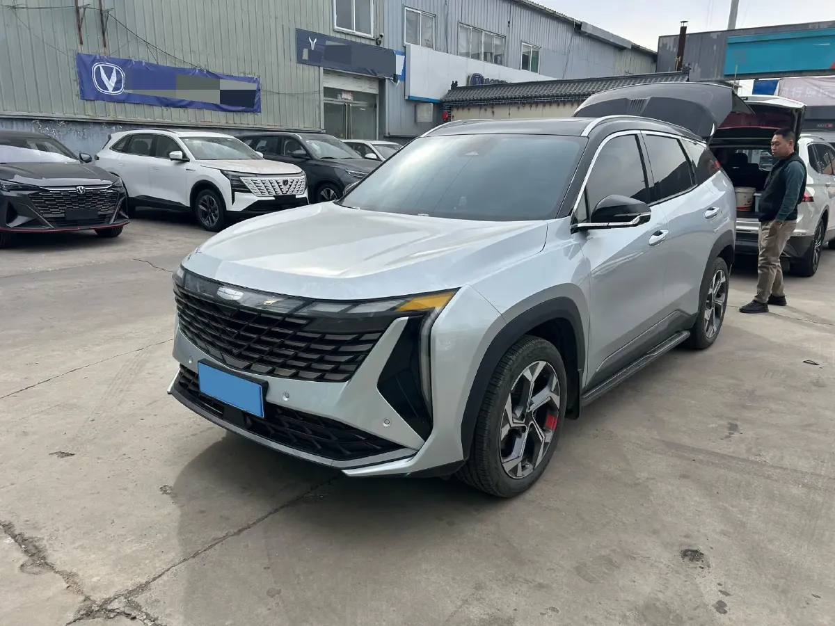 2023 Geely StarRay 1.5T 181HP L4 7DCT,autocango,china used car exporter,china ev exporter,chinese used car exporter,chinese used ev exporter
