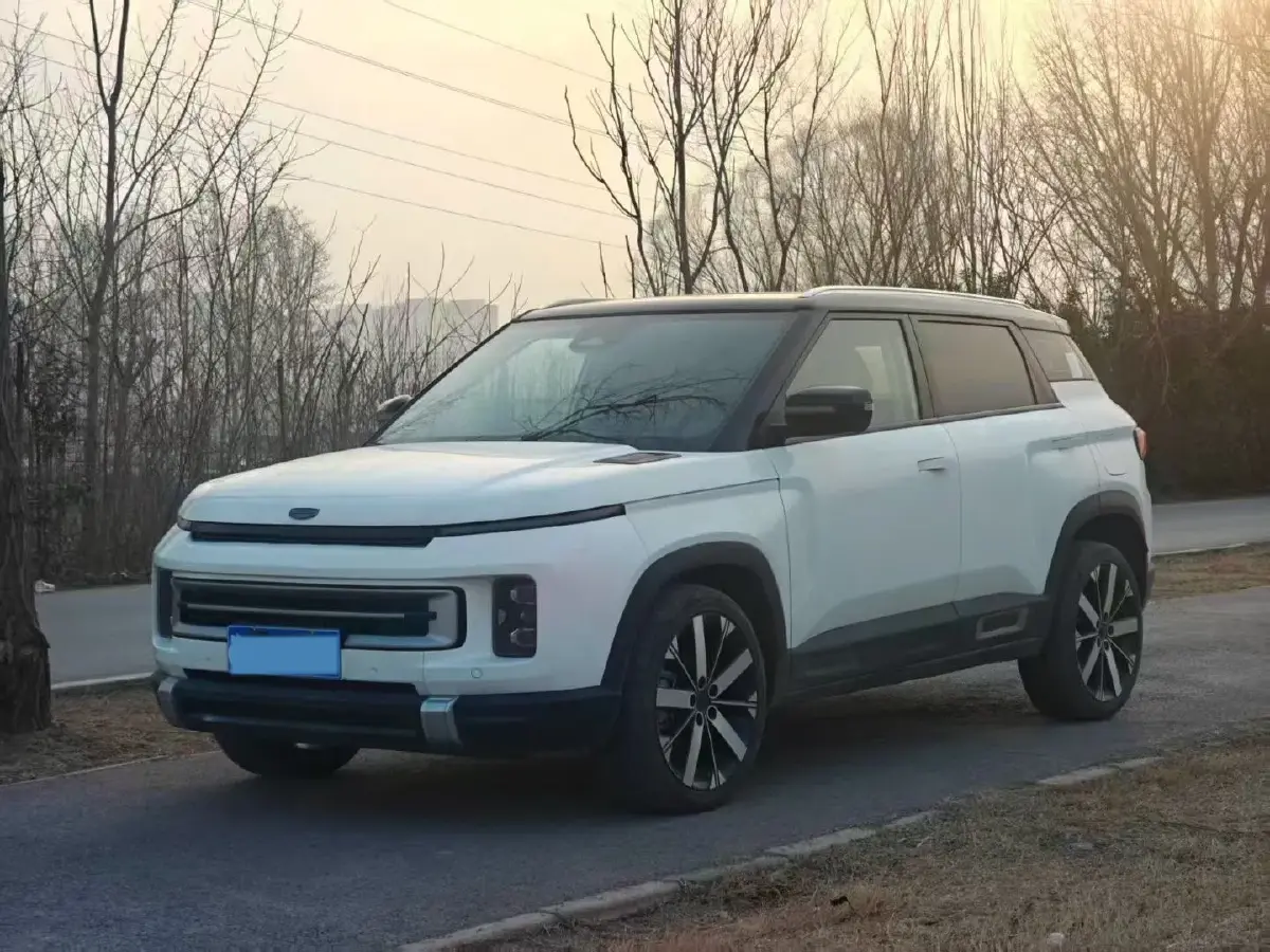 2023 Geely ICON 1.5T 181HP L4 7DCT