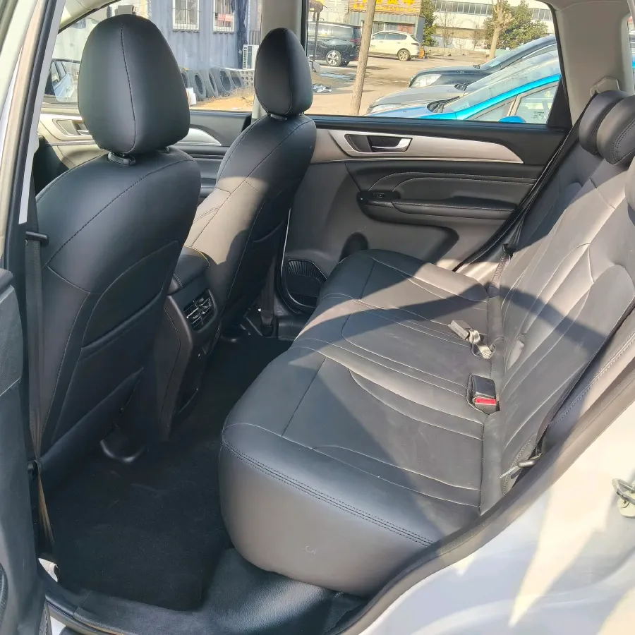 2023 Haval M6 1.5T 150HP L4 7DCT,autocango,china used car exporter,china ev exporter,chinese used car exporter,chinese used ev exporter