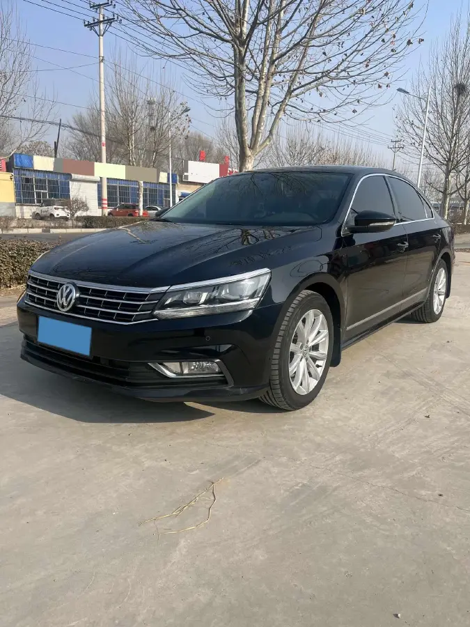 2017 Volkswagen Passat 1.8T 180HP L4 7DCT