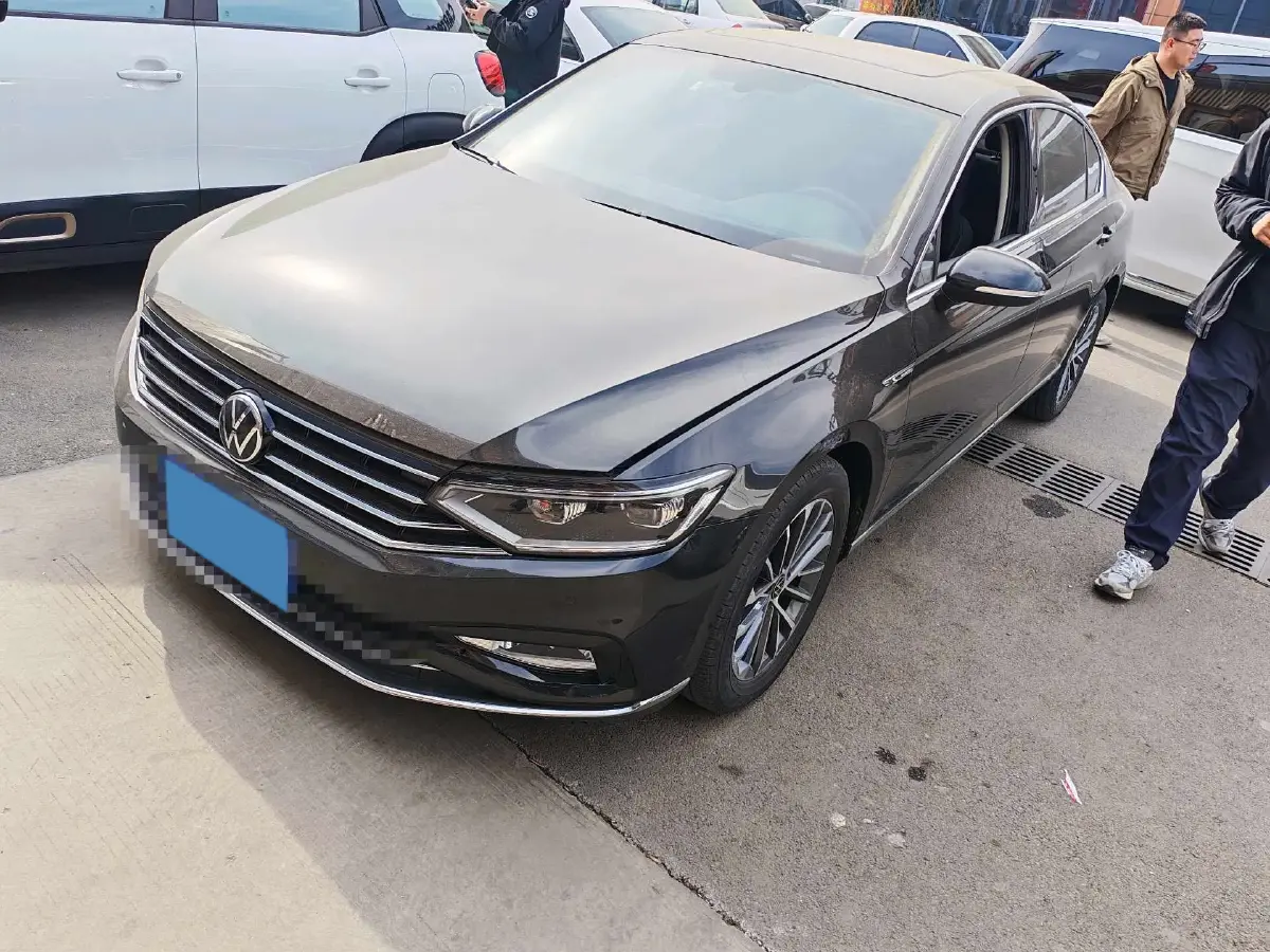 2020 Volkswagen Magotan 2.0T 186HP L4 7DCT