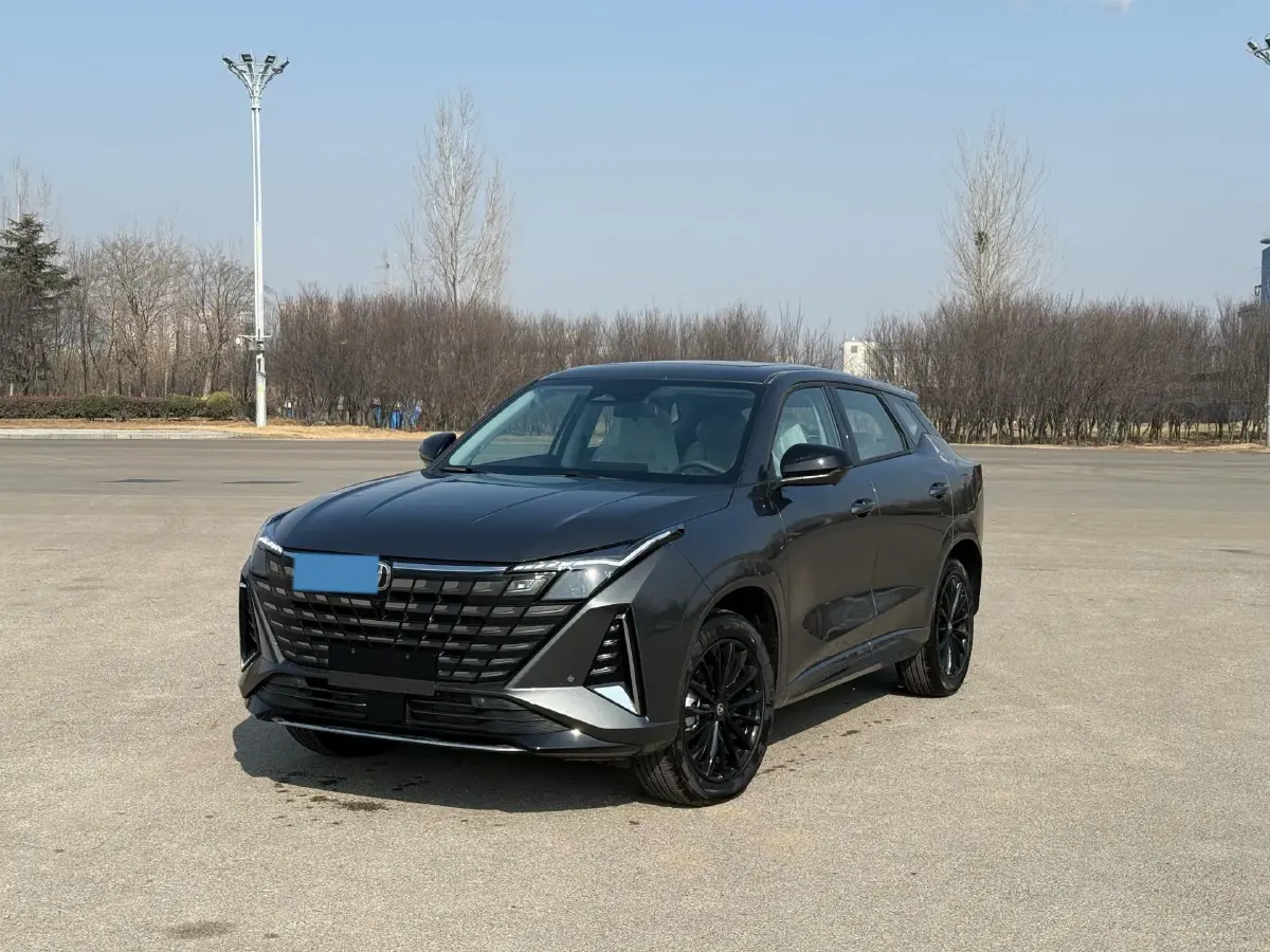 2024 ChangAn UNI-Z 1.5L 98HP L4 E-CVT PHEV 18.4KWH