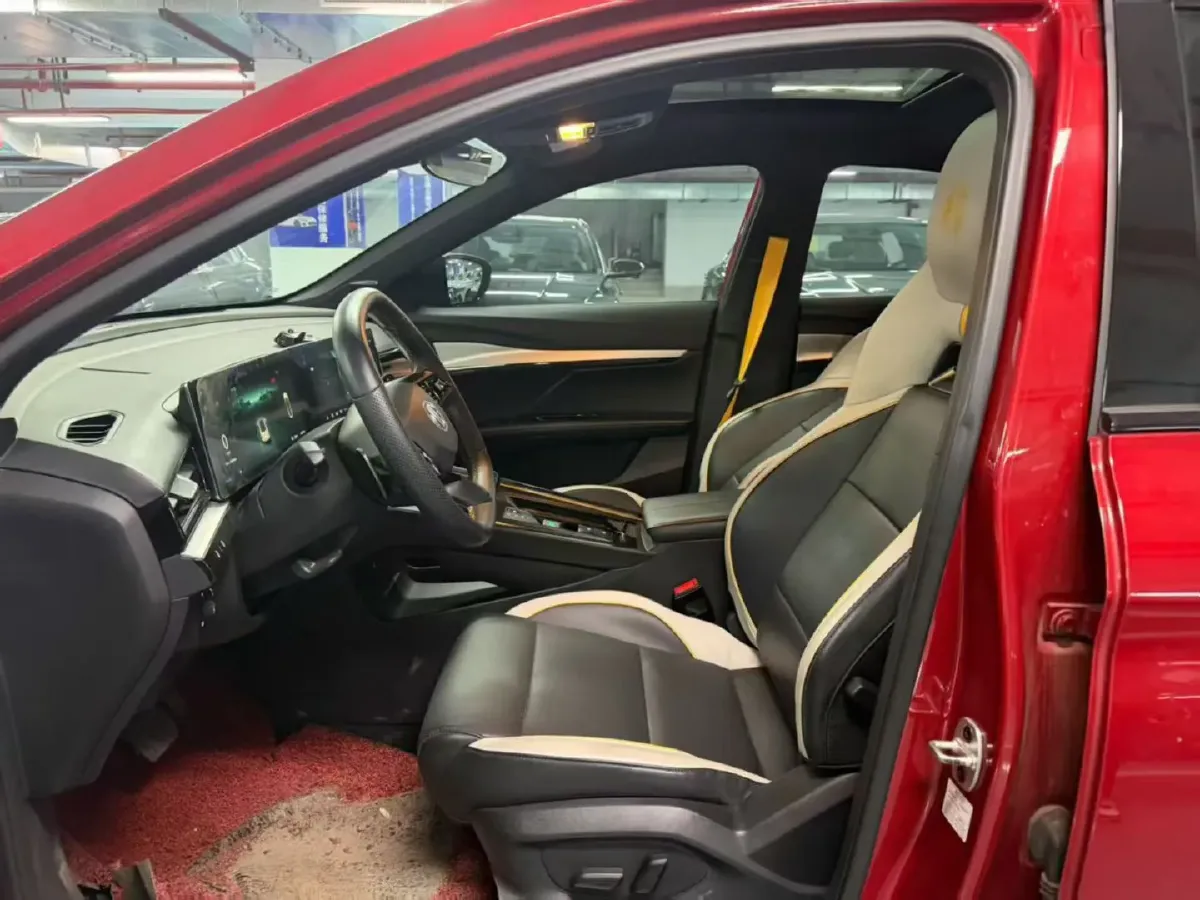 2022 MG 5 Scorpio 1.5T 181HP L4 7DCT,autocango,china used car exporter,china ev exporter,chinese used car exporter,chinese used ev exporter