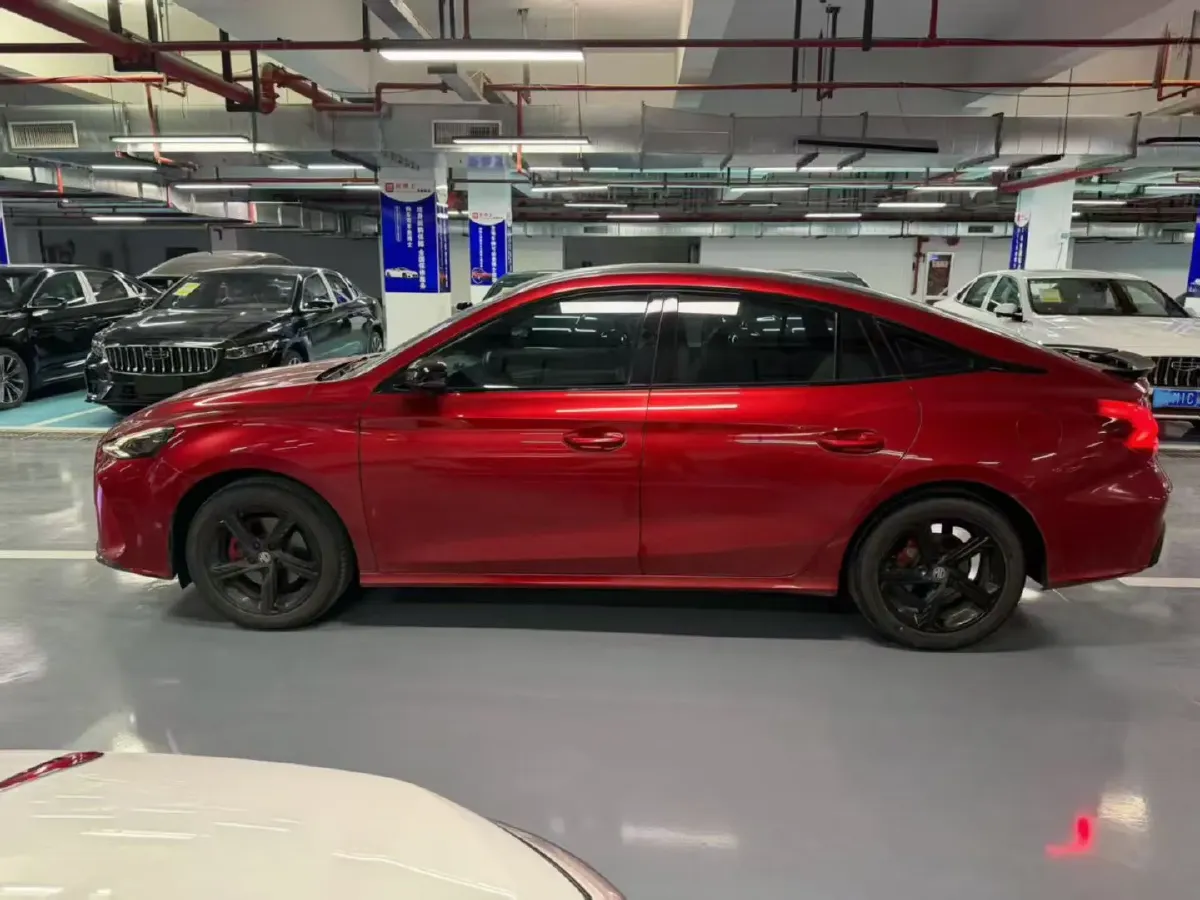 2022 MG 5 Scorpio 1.5T 181HP L4 7DCT,autocango,china used car exporter,china ev exporter,chinese used car exporter,chinese used ev exporter