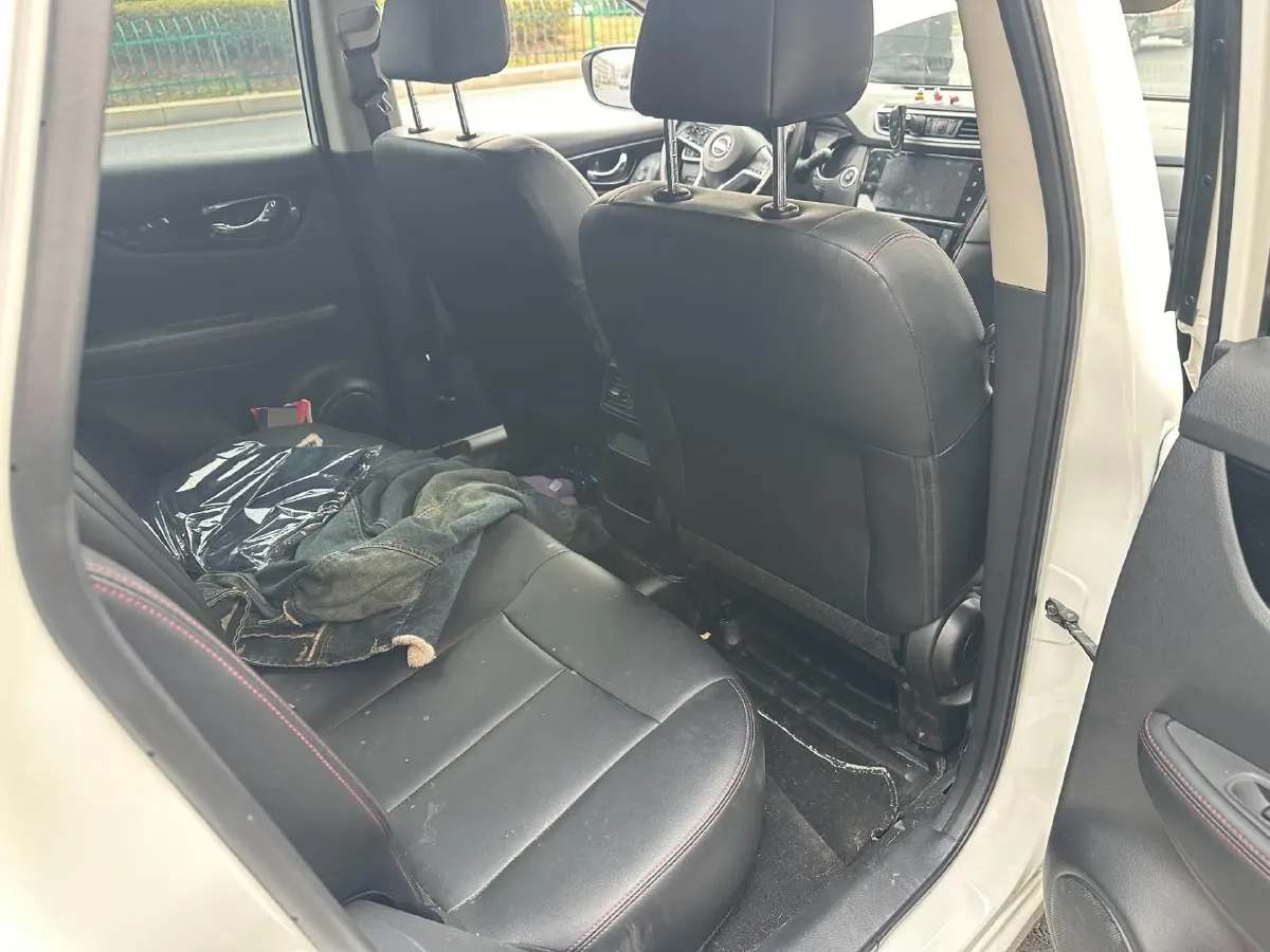 2023 Nissan Qashqai 2.0L 151HP L4 CVT,autocango,china used car exporter,china ev exporter,chinese used car exporter,chinese used ev exporter