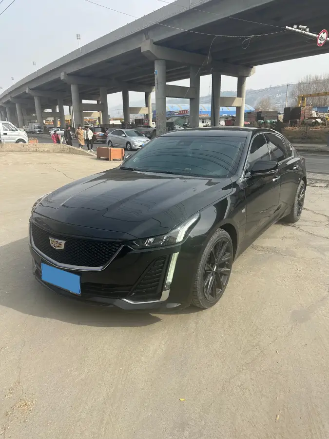 2021 Cadillac CT5 2.0T 237HP L4 10AT