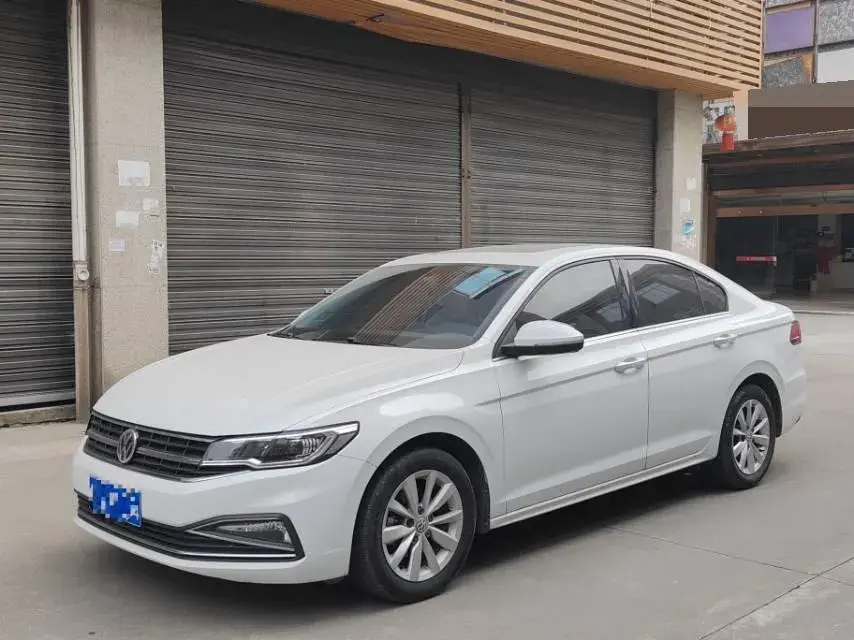 2019 Volkswagen Golf Sportsvan 1.6L 110HP L4 6AT