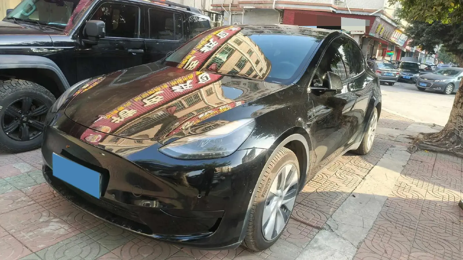 2022 Tesla Model Y BEV 60KWH