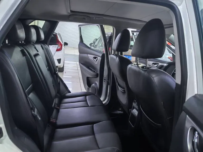 2021 Nissan Qashqai 2.0L 151HP L4 CVT,autocango,china used car exporter,china ev exporter,chinese used car exporter,chinese used ev exporter