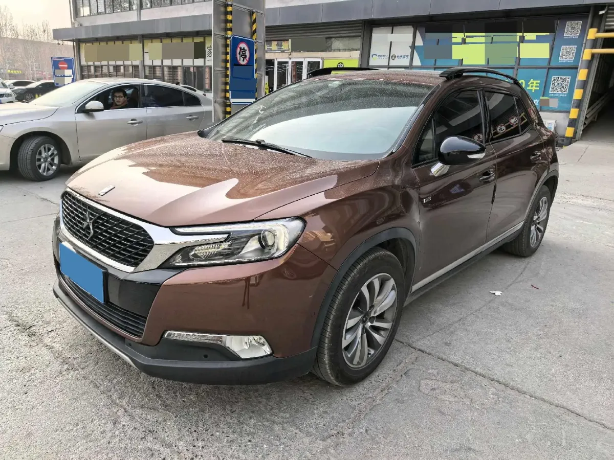 2017 DS 6 1.6T 167HP L4 6AT,autocango,china used car exporter,china ev exporter,chinese used car exporter,chinese used ev exporter