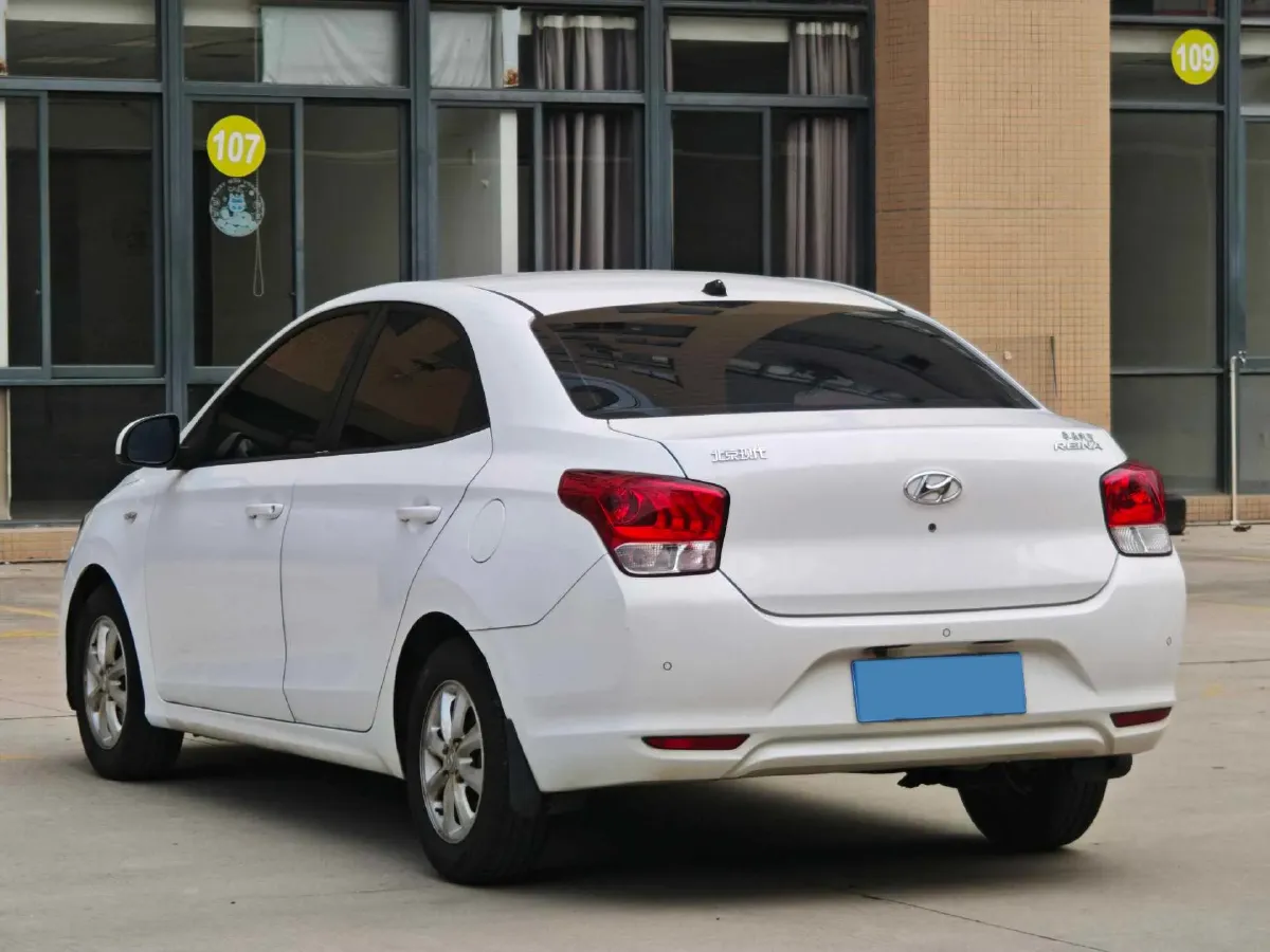 2017 Hyundai Reina 1.4L 95HP L4 4AT,autocango,china used car exporter,china ev exporter,chinese used car exporter,chinese used ev exporter