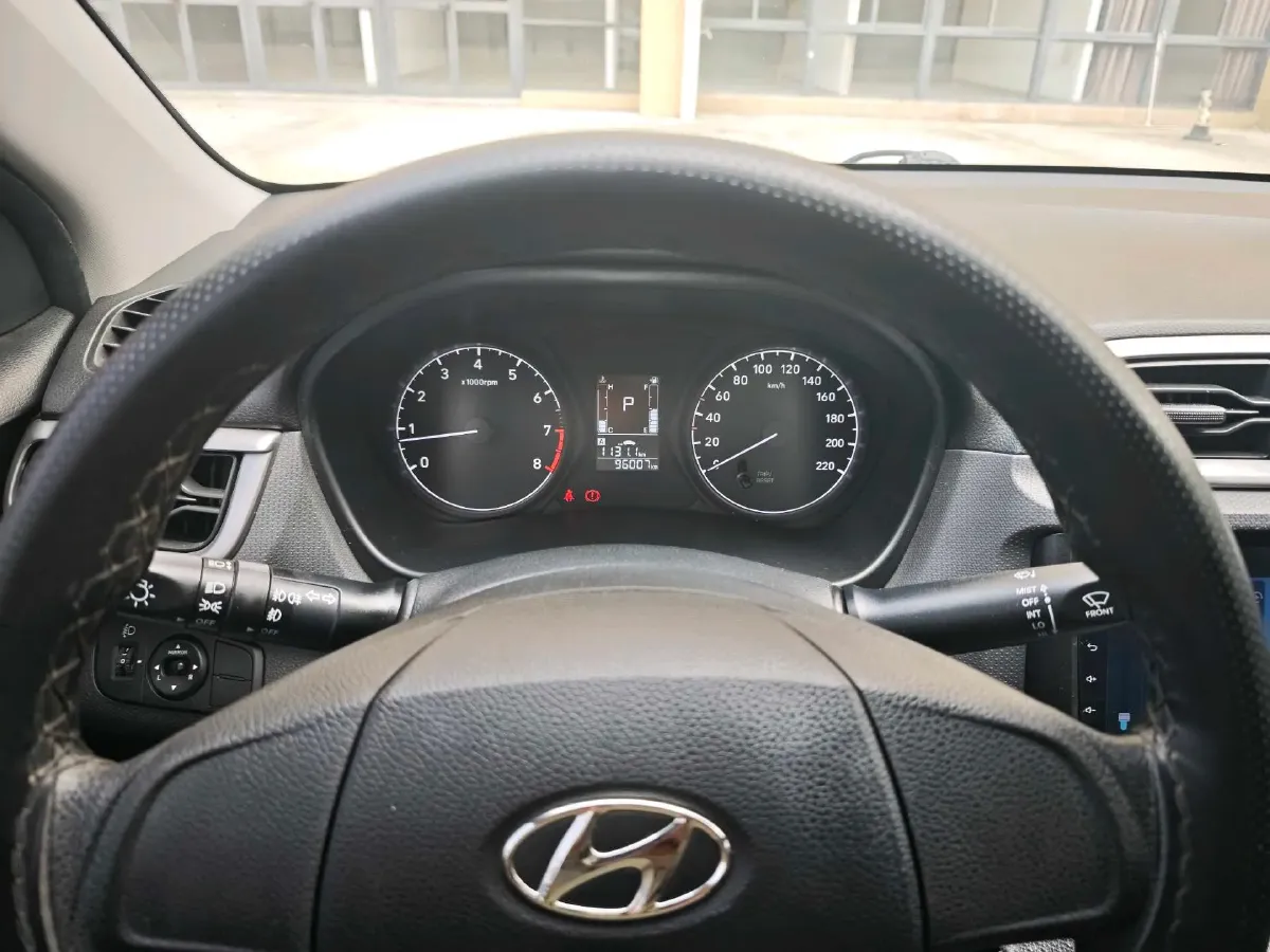 2017 Hyundai Reina 1.4L 95HP L4 4AT,autocango,china used car exporter,china ev exporter,chinese used car exporter,chinese used ev exporter