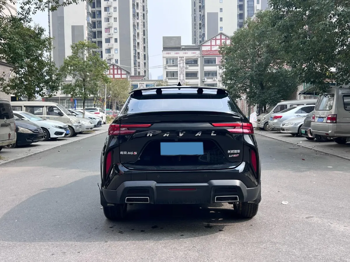 2022 Haval H6S 2.0T 211HP L4 7DCT,autocango,china used car exporter,china ev exporter,chinese used car exporter,chinese used ev exporter