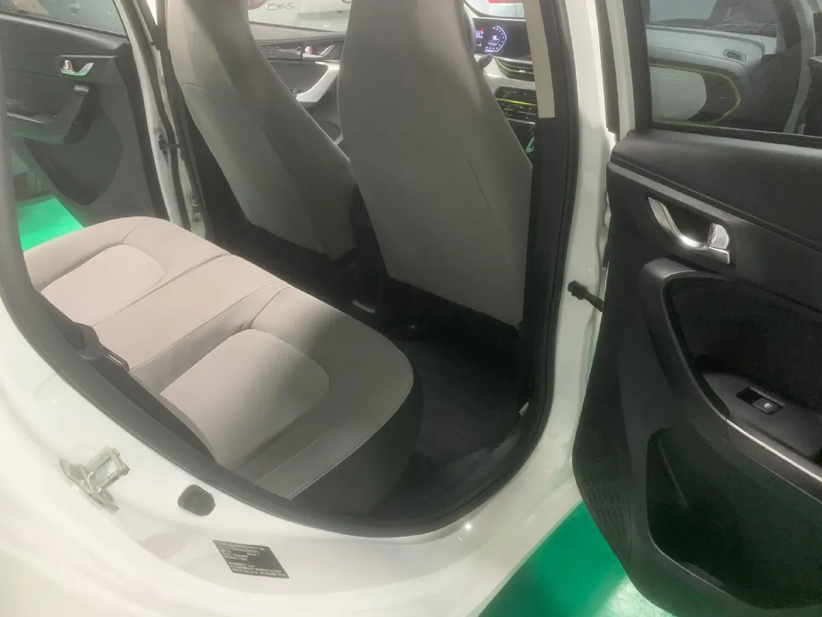 2022 ChangAn BenBen E-Star BEV 31.95KWH,autocango,china used car exporter,china ev exporter,chinese used car exporter,chinese used ev exporter
