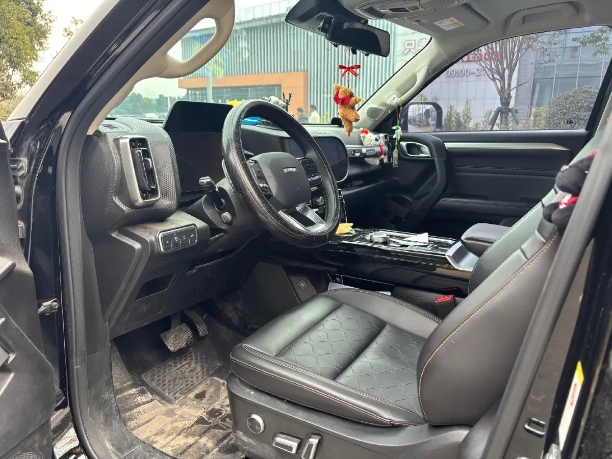 2022 Haval Dargo 1.5T 184HP L4 7DCT,autocango,china used car exporter,china ev exporter,chinese used car exporter,chinese used ev exporter