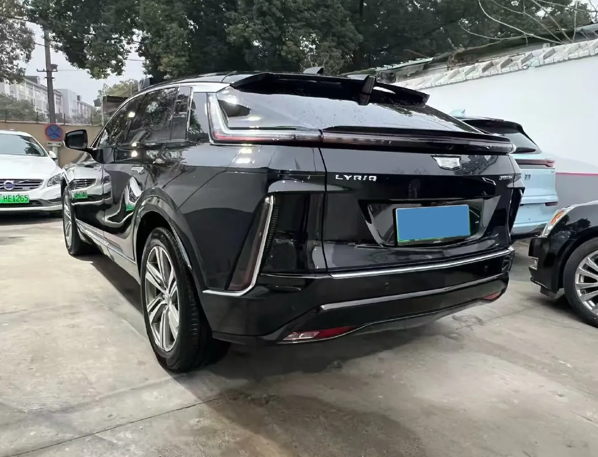 2022 Cadillac IQ Lyriq BEV 95.7KWH,autocango,china used car exporter,china ev exporter,chinese used car exporter,chinese used ev exporter