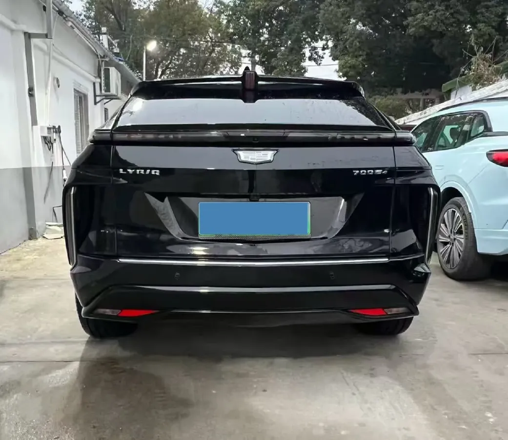 2022 Cadillac IQ Lyriq BEV 95.7KWH,autocango,china used car exporter,china ev exporter,chinese used car exporter,chinese used ev exporter