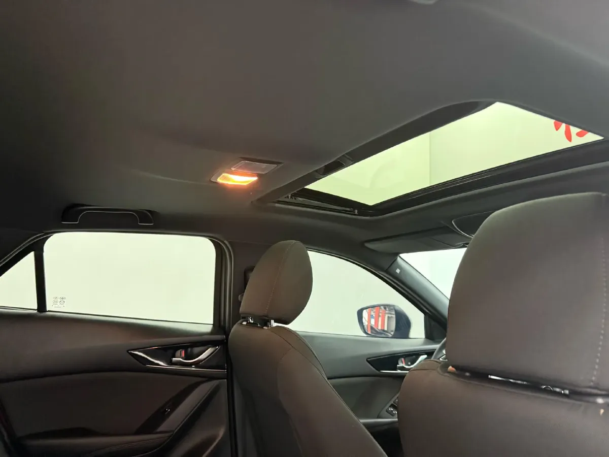 2021 Mazda CX-4 2.0L 158HP L4 6AT,autocango,china used car exporter,china ev exporter,chinese used car exporter,chinese used ev exporter