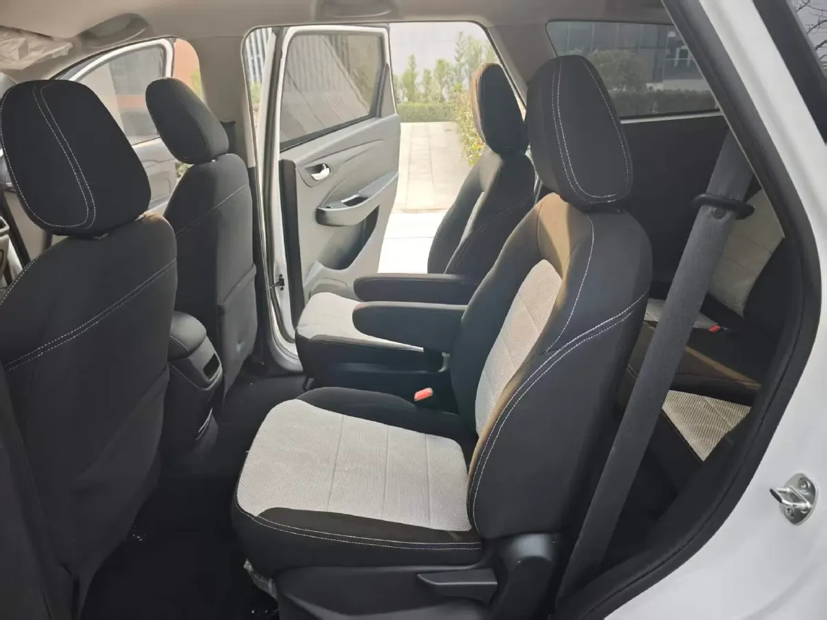 2019 JinBei JinDian 2.2L 116HP L4 5MT,autocango,china used car exporter,china ev exporter,chinese used car exporter,chinese used ev exporter