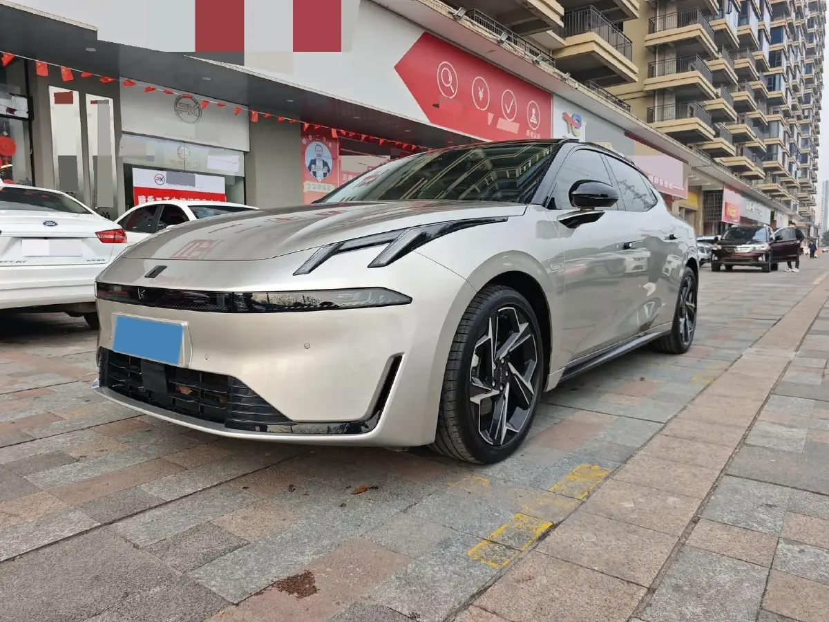 2024 LYNK&CO 07 EM-P 1.5T 163HP L4 3DHT PHEV 18.99KWH