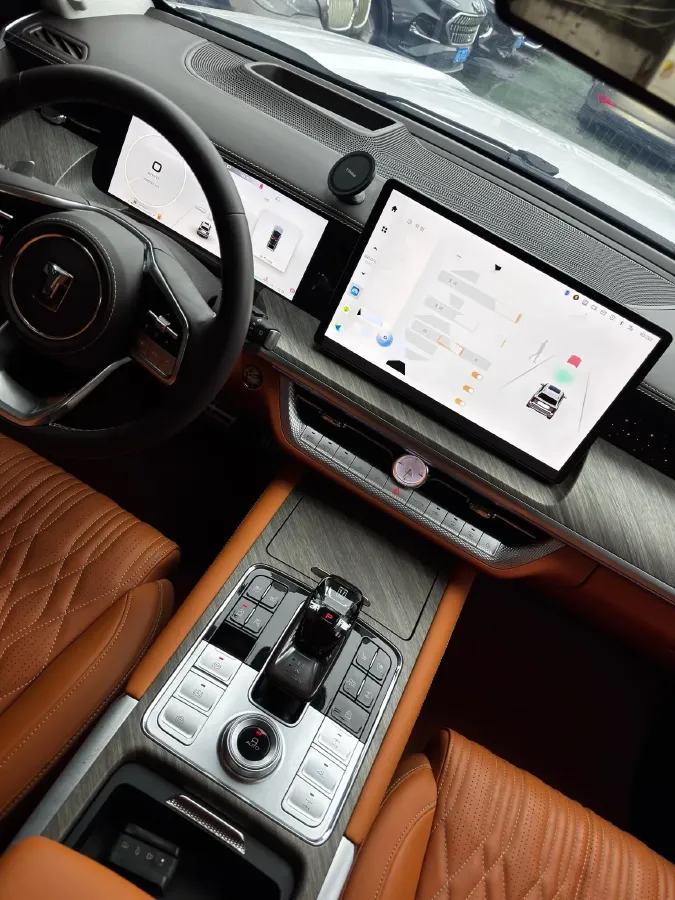 2022 Tank 500 3.0T 360HP V6 9AT,autocango,china used car exporter,china ev exporter,chinese used car exporter,chinese used ev exporter