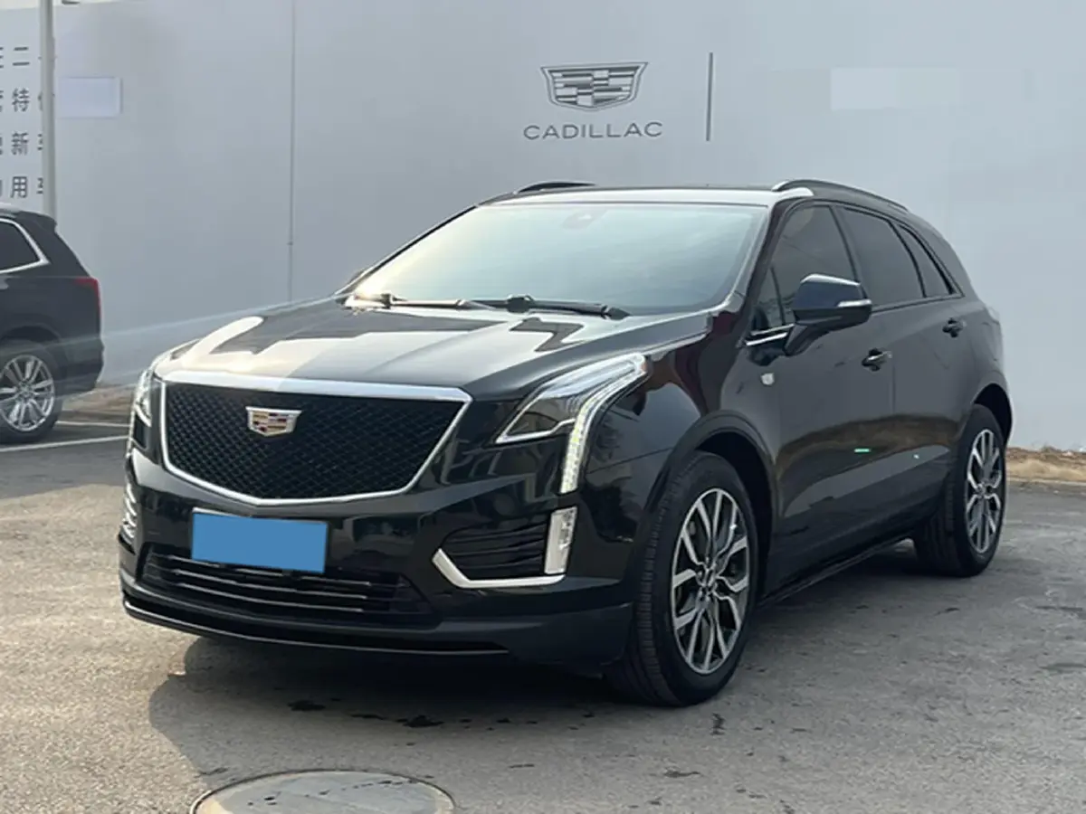 2022 Cadillac XT5 2.0T 237HP L4 9AT