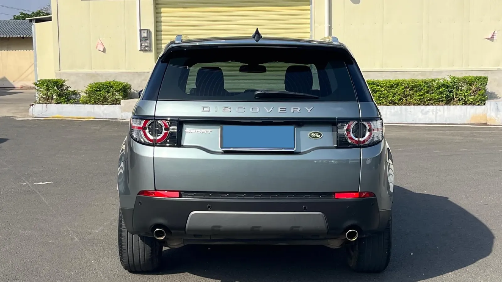 2019 Land Rover Discovery Sport 2.0T 241HP L4 9AT,autocango,china used car exporter,china ev exporter,chinese used car exporter,chinese used ev exporter