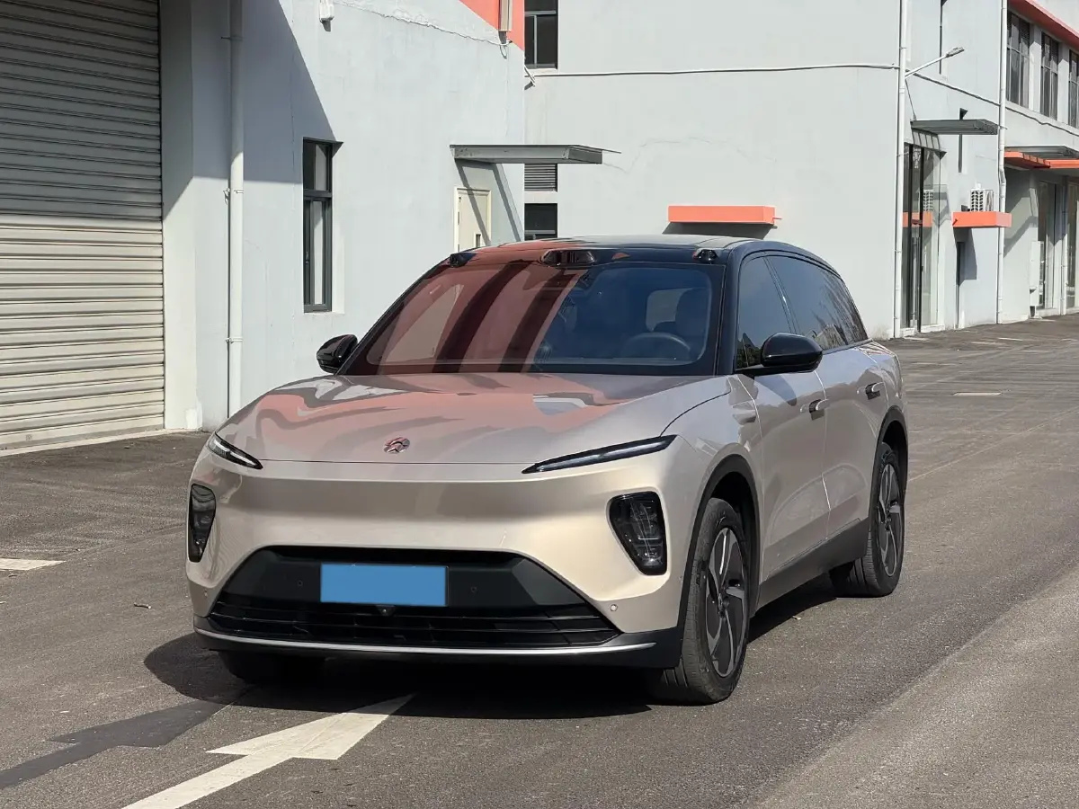 2023 NIO ES8 BEV 75KWH