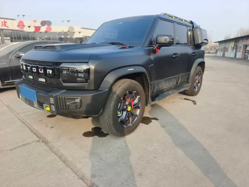 2023 Jetour Traveller 2.0T 254HP L4 7DCT