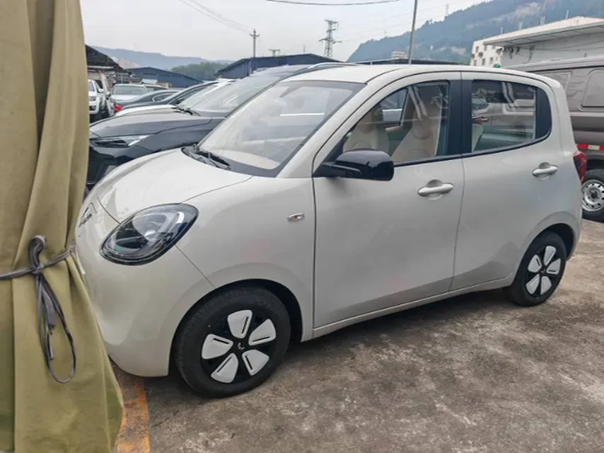 2025 WuLing HongGuang MINI EV BEV 16.2KWH,autocango,china used car exporter,china ev exporter,chinese used car exporter,chinese used ev exporter
