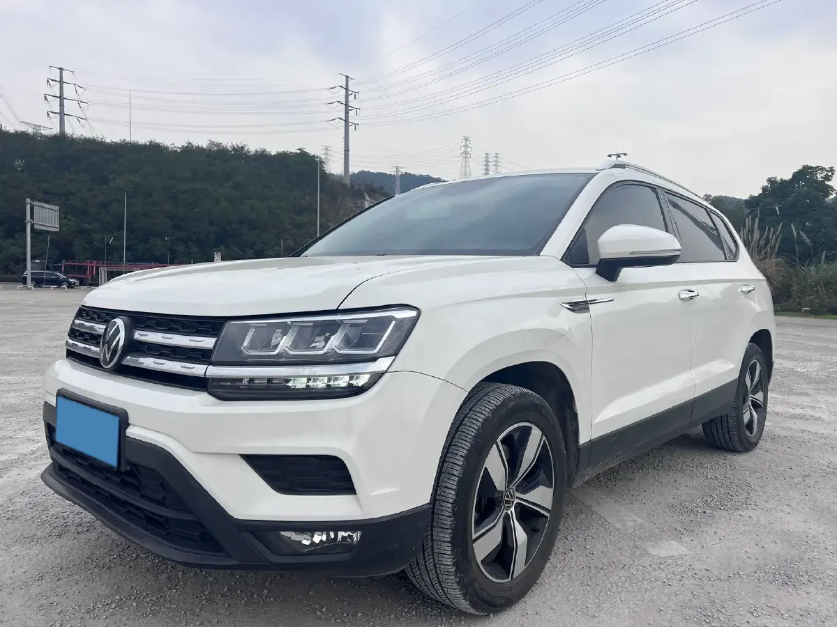 2021 Volkswagen Tharu 1.4T 150HP L4 7DCT