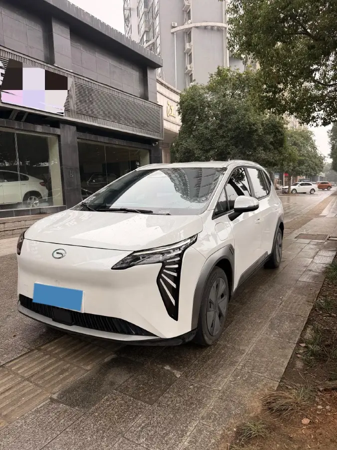 2023 Aion Y BEV 61.7KWH