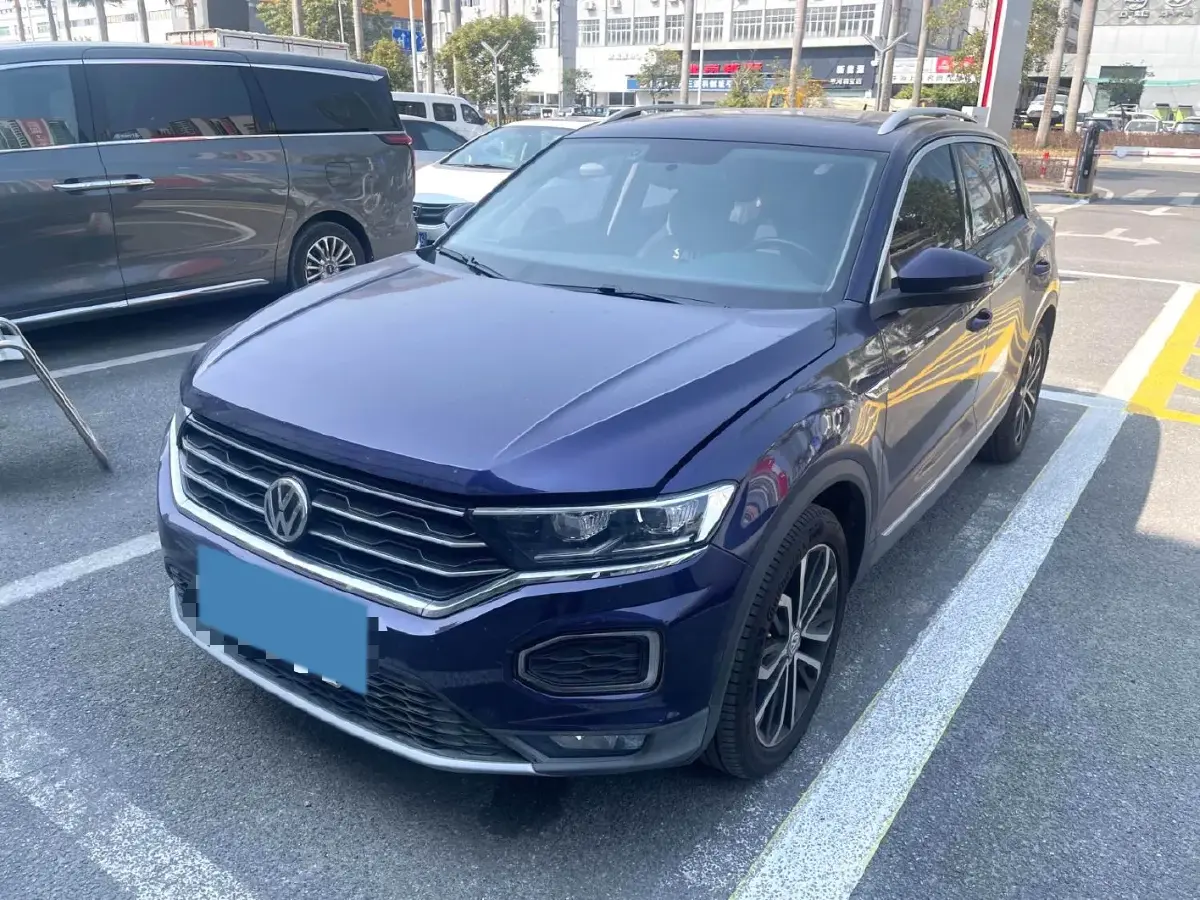 2020 Volkswagen T-Roc 1.4T 150HP L4 7DCT