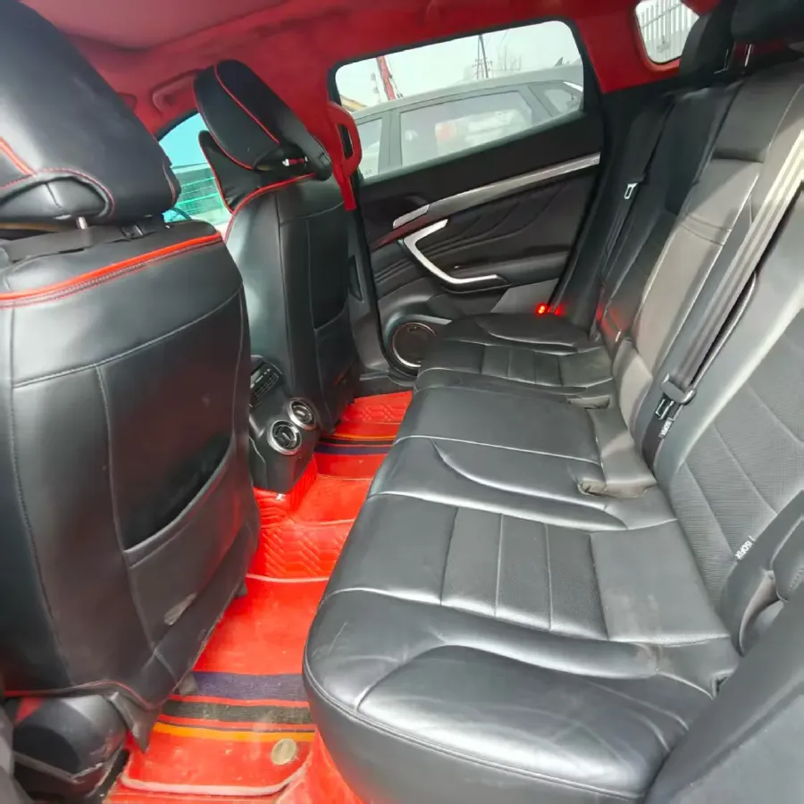 2017 WEY VV7 2.0T 234HP L4 7DCT,autocango,china used car exporter,china ev exporter,chinese used car exporter,chinese used ev exporter