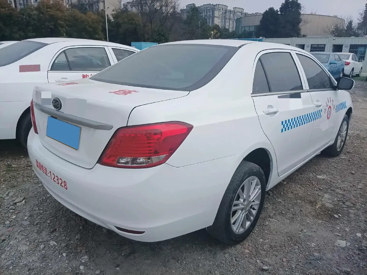 2018 BYD e5 BEV 60.48KWH,autocango,china used car exporter,china ev exporter,chinese used car exporter,chinese used ev exporter