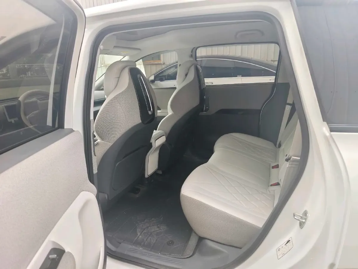 2024 ARCFOX KAOLA S BEV 58.8KWH,autocango,china used car exporter,china ev exporter,chinese used car exporter,chinese used ev exporter