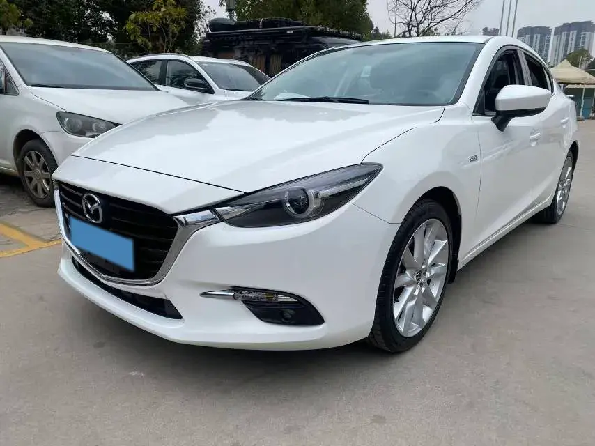 2017 Mazda 3 Axela 2.0L 158HP L4 6AT