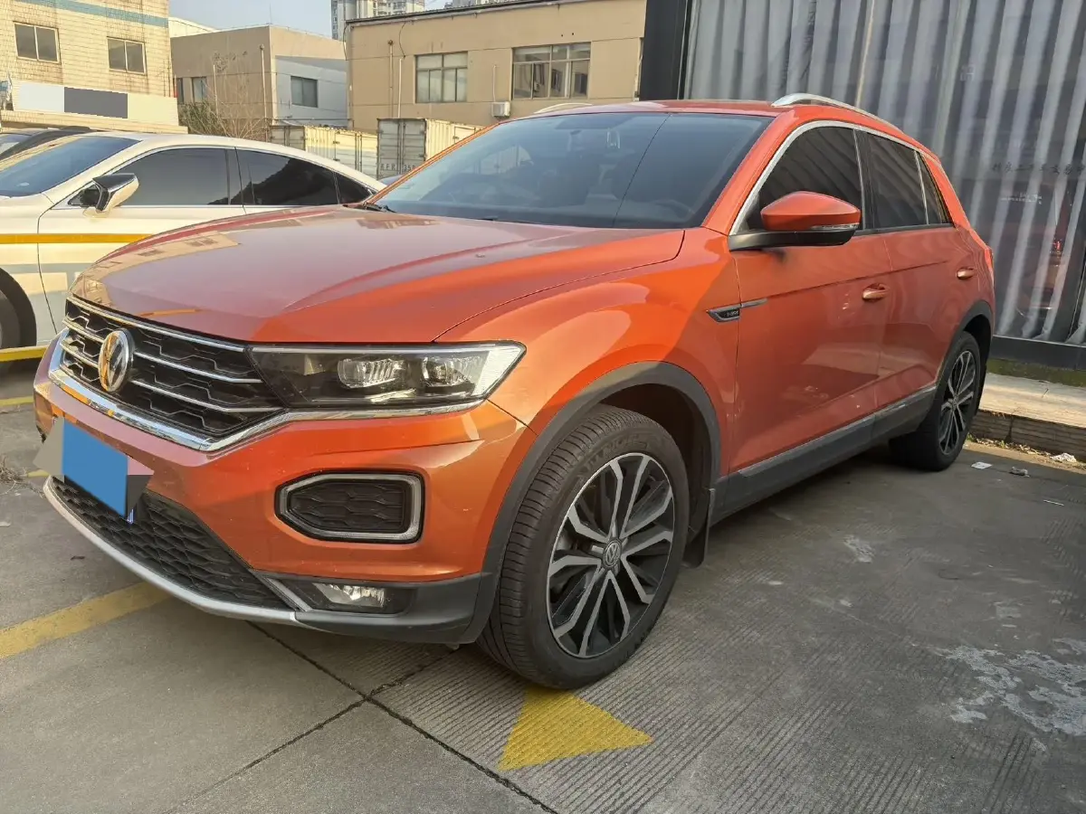 2019 Volkswagen T-Roc 1.4T 150HP L4 7DCT