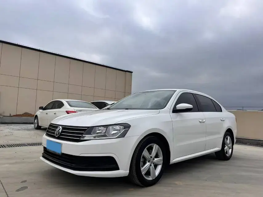 2017 Volkswagen Lavida 1.6L 110HP L4 6AT