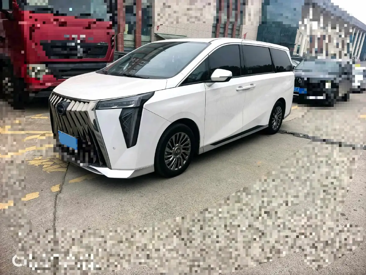2023 GAC Trumpchi M8 2.0T 190HP L4 E-CVT Hybrid
