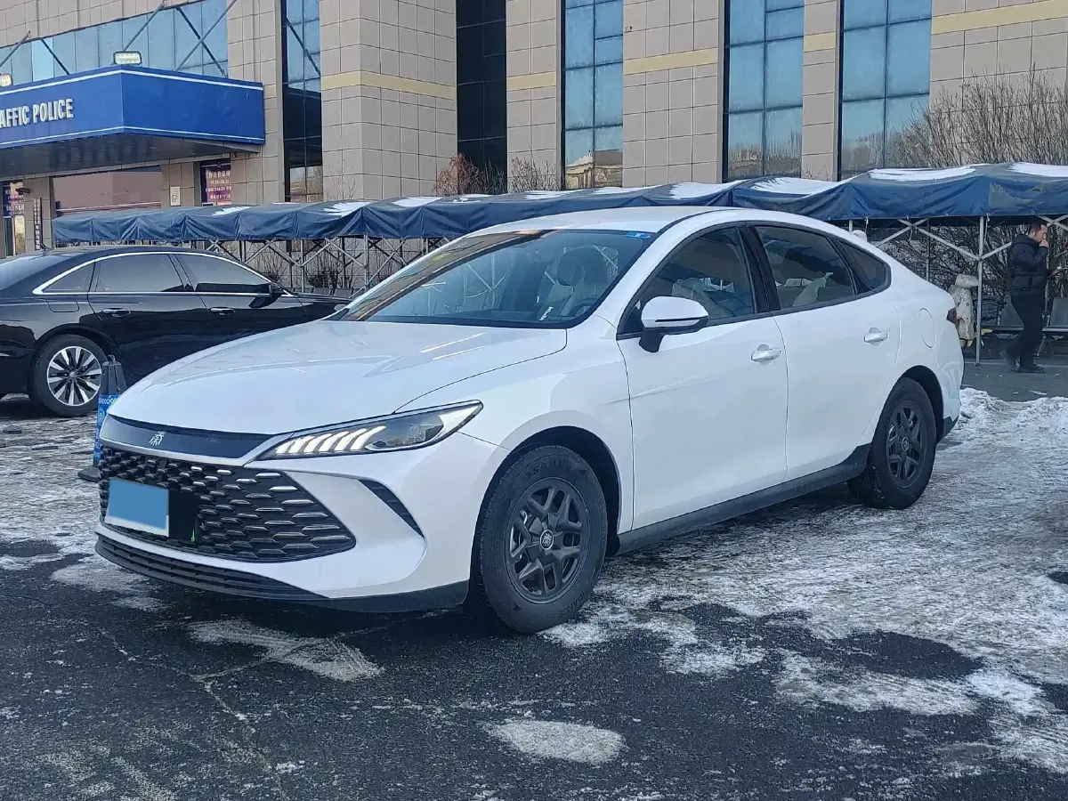 2025 BYD Qin Plus 1.5L 101HP L4 E-CVT PHEV 7.68KWH