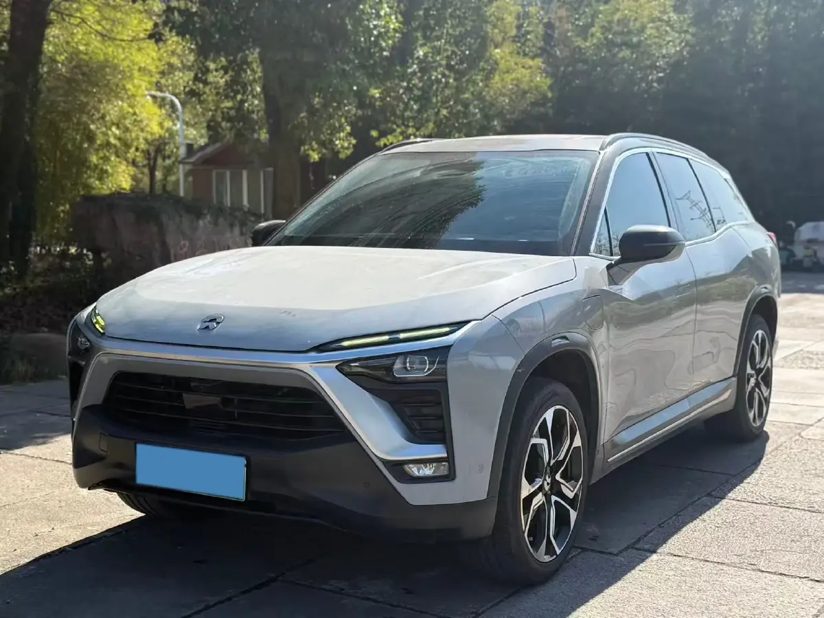 2018 NIO ES8 BEV 70KWH