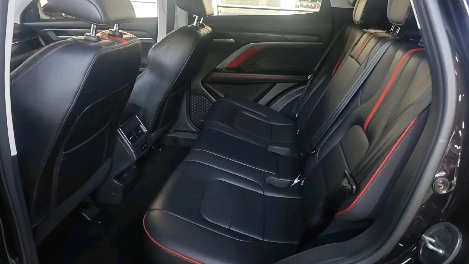 2021 Haval H6 1.5T 150HP L4 7DCT,autocango,china used car exporter,china ev exporter,chinese used car exporter,chinese used ev exporter